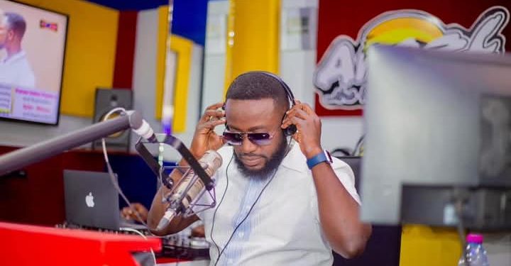 Radio Icon Ike De Unpredictable bows out after 25 Years On-Air